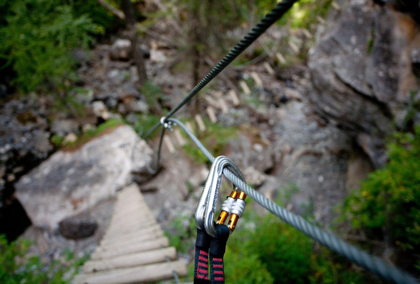 Activité dans le Queyras : La via ferrata avec la Villa Belle Fleur