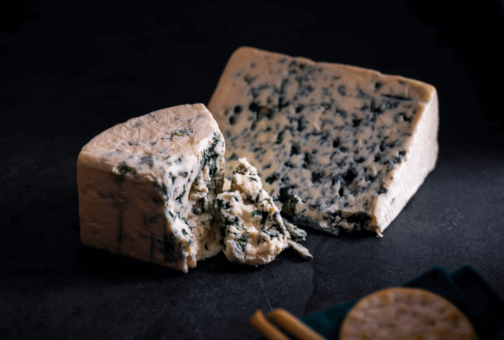 Gastronomie du Queyras : Bleu du Queyras avec la Villa Belle Fleur